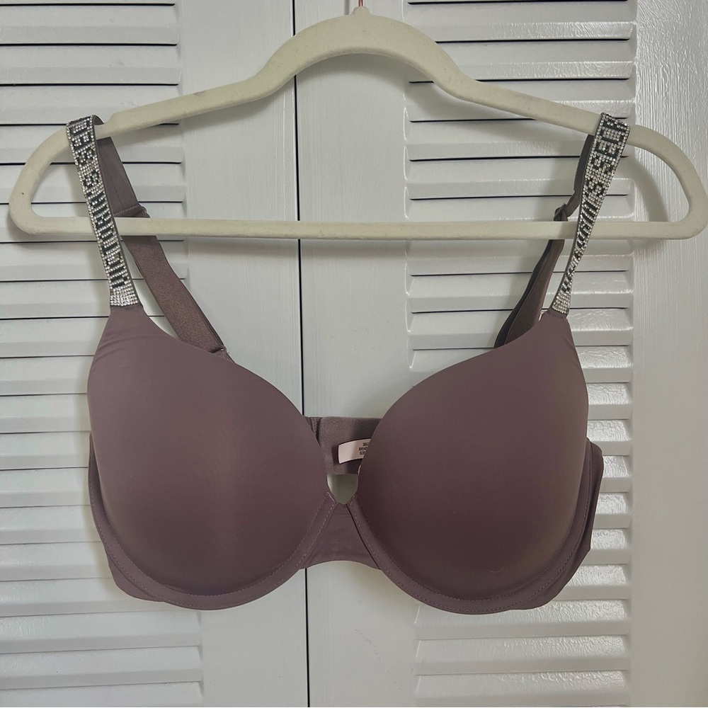 Victoria's Secret Amethyst T-Shirt Push-up Bra with Rhinestone Straps